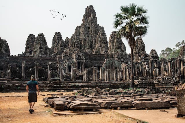 picture of cambodian temple angkor wat