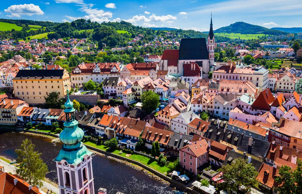 Picture of Cesky Krumlov on a beautiful sunny day