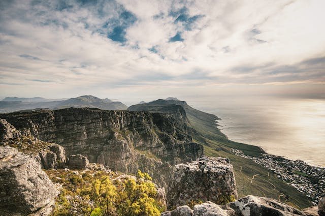 picture of Table Mountain in Cape Town