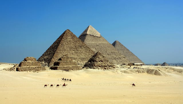 Picture of the pyramids of Giza in Egypt